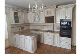 Кухня біла