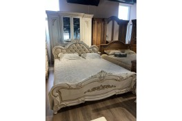 Спальна «Клеопатра»  у наявності 